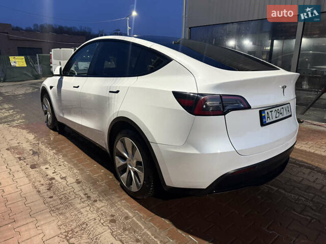 Белый Тесла Model Y, объемом двигателя 0 л и пробегом 36 тыс. км за 24500 $, фото 3 на Automoto.ua