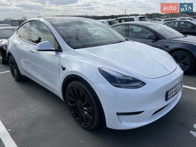 Белый Тесла Model Y, объемом двигателя 0 л и пробегом 4 тыс. км за 29800 $, фото 28 на Automoto.ua
