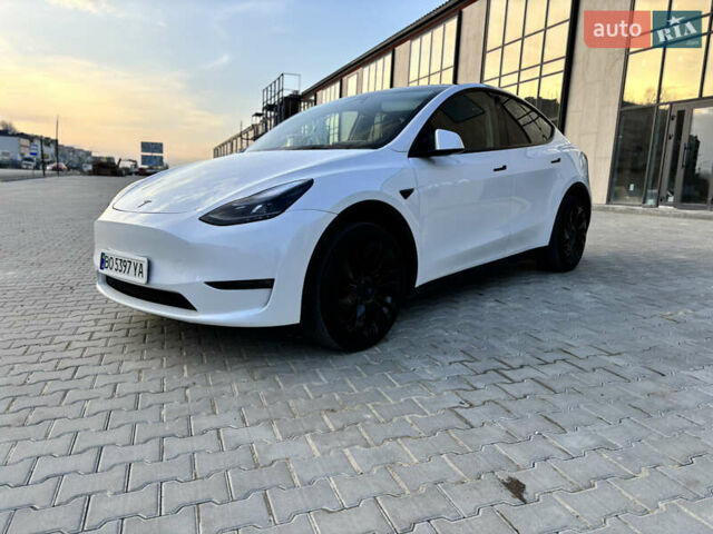 Белый Тесла Model Y, объемом двигателя 0 л и пробегом 40 тыс. км за 28000 $, фото 20 на Automoto.ua