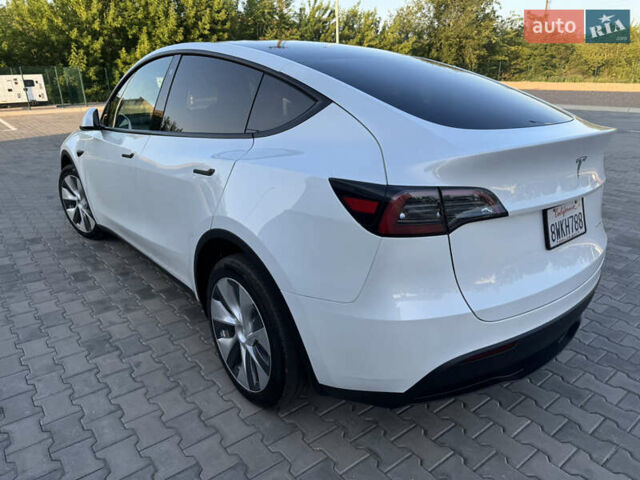 Білий Тесла Model Y, об'ємом двигуна 0 л та пробігом 34 тис. км за 26350 $, фото 2 на Automoto.ua