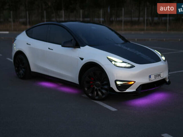 Білий Тесла Model Y, об'ємом двигуна 0 л та пробігом 48 тис. км за 34300 $, фото 27 на Automoto.ua