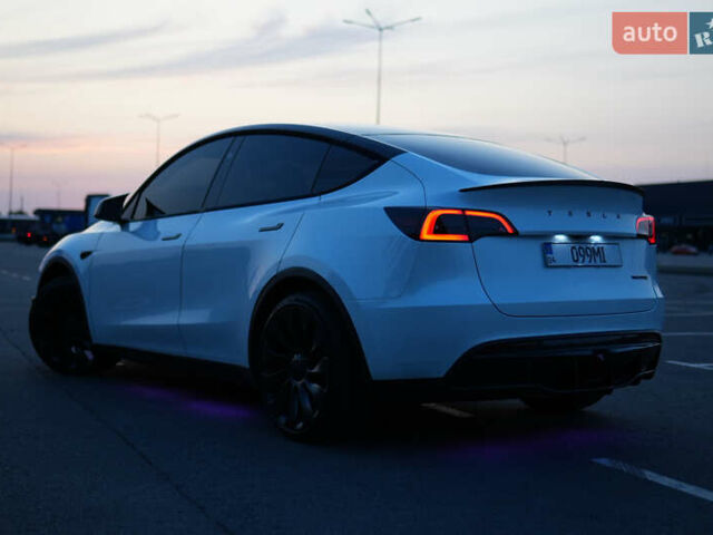 Білий Тесла Model Y, об'ємом двигуна 0 л та пробігом 48 тис. км за 34300 $, фото 7 на Automoto.ua
