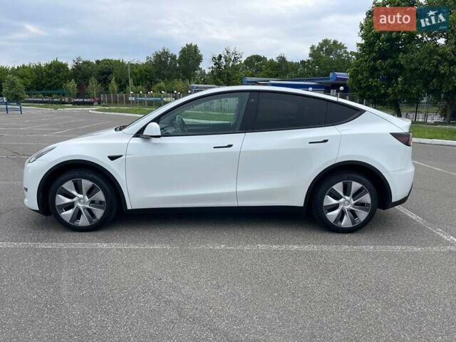 Белый Тесла Model Y, объемом двигателя 0 л и пробегом 56 тыс. км за 31500 $, фото 2 на Automoto.ua
