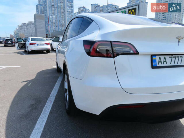Белый Тесла Model Y, объемом двигателя 0 л и пробегом 41 тыс. км за 27000 $, фото 13 на Automoto.ua
