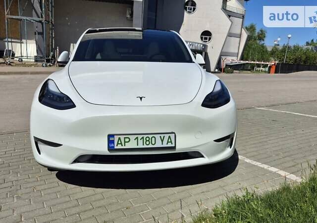 Белый Тесла Model Y, объемом двигателя 0 л и пробегом 11 тыс. км за 35000 $, фото 11 на Automoto.ua