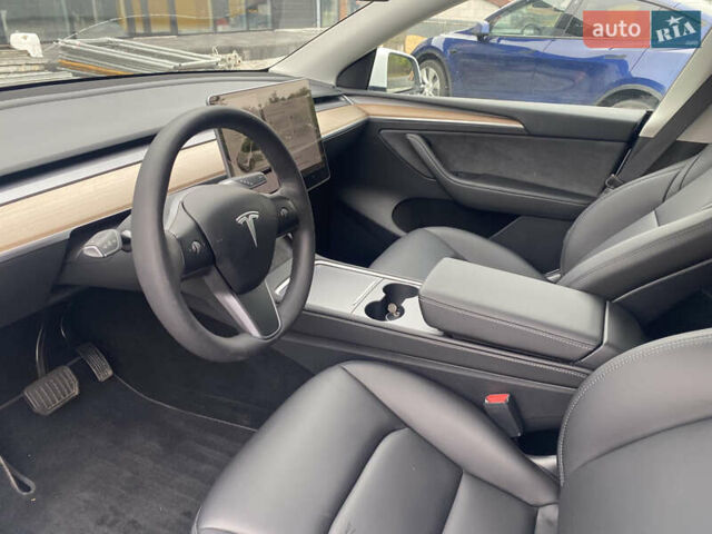 Белый Тесла Model Y, объемом двигателя 0 л и пробегом 108 тыс. км за 25500 $, фото 24 на Automoto.ua