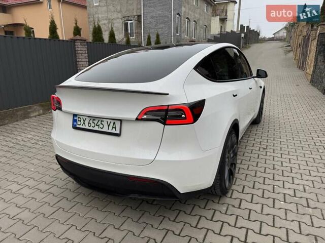 Білий Тесла Model Y, об'ємом двигуна 0 л та пробігом 25 тис. км за 29900 $, фото 3 на Automoto.ua