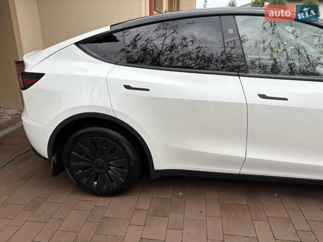 Тесла Model Y 2023 в Новояворовск на Automoto.ua Белый Тесла Model Y, объемом двигателя 0 л и пробегом 41 тыс. км за 28300 $, фото 11 на Automoto.ua