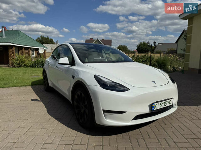 Білий Тесла Model Y, об'ємом двигуна 0 л та пробігом 33 тис. км за 32000 $, фото 3 на Automoto.ua
