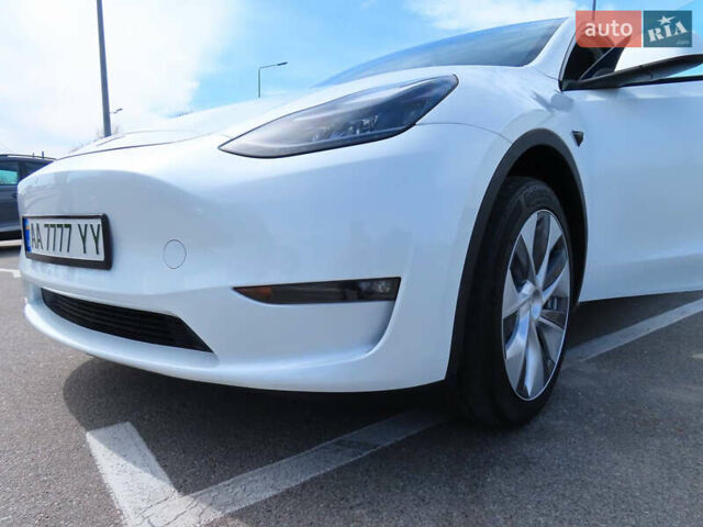 Белый Тесла Model Y, объемом двигателя 0 л и пробегом 41 тыс. км за 27000 $, фото 8 на Automoto.ua