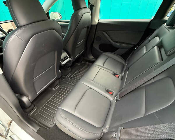 Білий Тесла Model Y, об'ємом двигуна 0 л та пробігом 47 тис. км за 32500 $, фото 13 на Automoto.ua