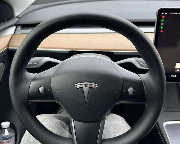 Белый Тесла Model Y, объемом двигателя 0 л и пробегом 45 тыс. км за 29900 $, фото 21 на Automoto.ua