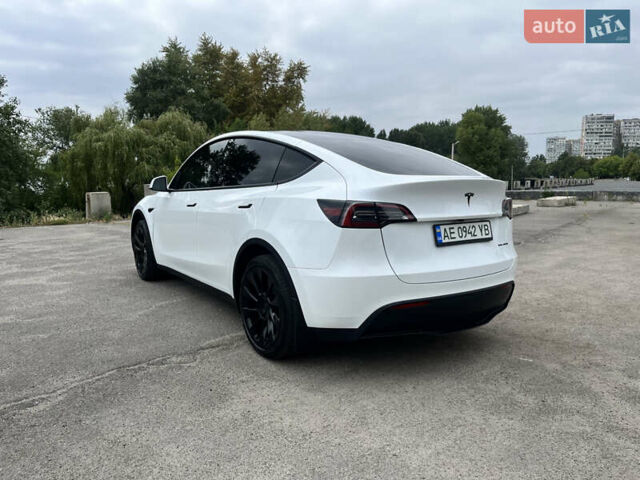 Белый Тесла Model Y, объемом двигателя 0 л и пробегом 40 тыс. км за 29500 $, фото 7 на Automoto.ua