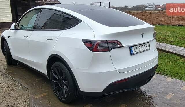 Белый Тесла Model Y, объемом двигателя 0 л и пробегом 56 тыс. км за 26500 $, фото 4 на Automoto.ua