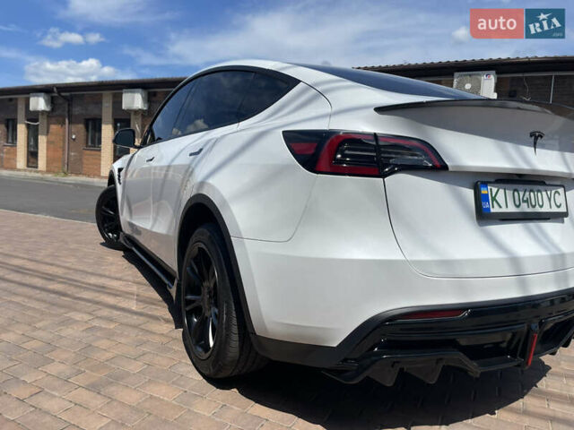 Белый Тесла Model Y, объемом двигателя 0 л и пробегом 13 тыс. км за 26500 $, фото 4 на Automoto.ua