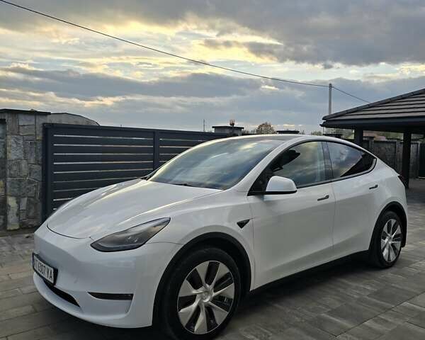Белый Тесла Model Y, объемом двигателя 0 л и пробегом 42 тыс. км за 26800 $, фото 3 на Automoto.ua