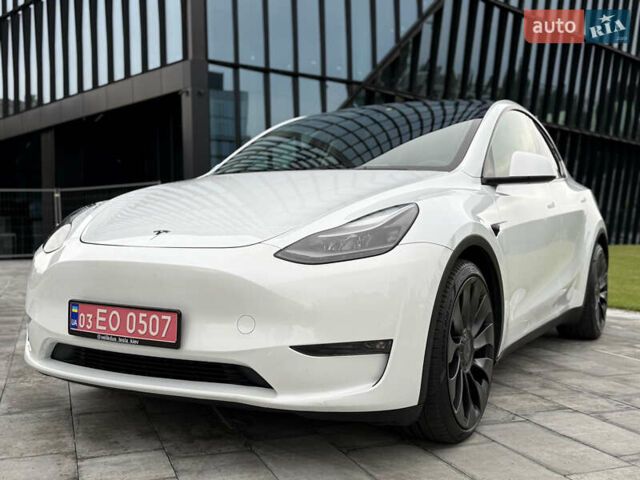 Белый Тесла Model Y, объемом двигателя 0 л и пробегом 45 тыс. км за 35500 $, фото 13 на Automoto.ua