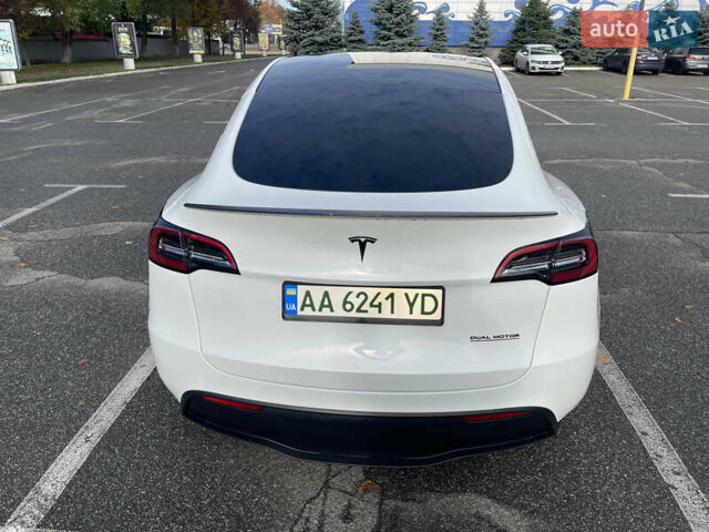 Белый Тесла Model Y, объемом двигателя 0 л и пробегом 43 тыс. км за 29500 $, фото 6 на Automoto.ua
