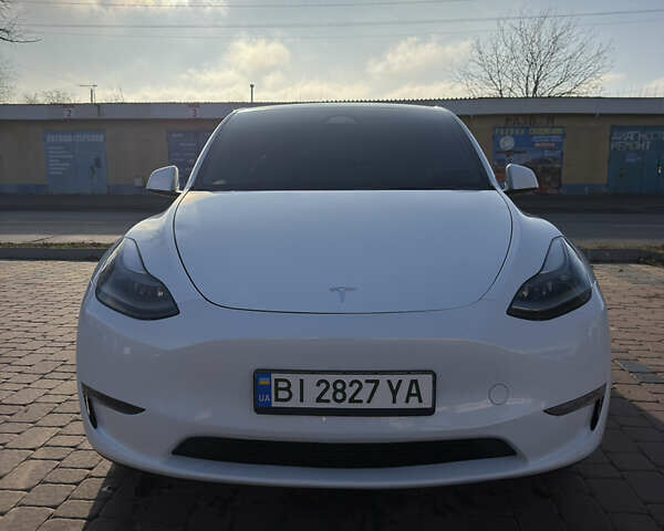 Белый Тесла Model Y, объемом двигателя 0 л и пробегом 29 тыс. км за 29500 $, фото 7 на Automoto.ua