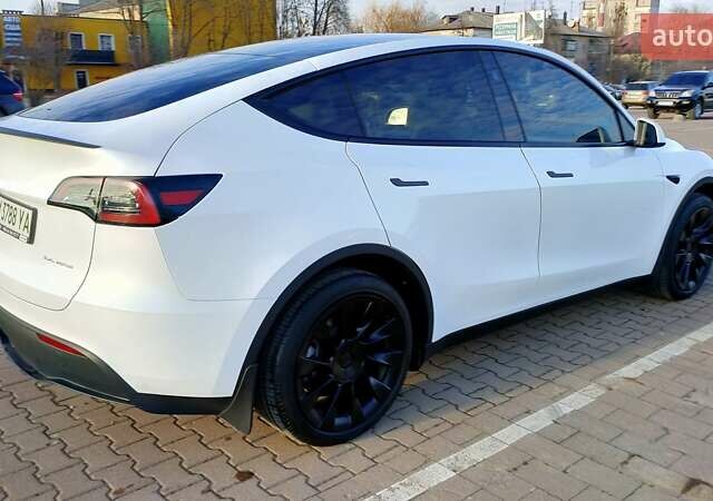 Белый Тесла Model Y, объемом двигателя 0 л и пробегом 10 тыс. км за 33500 $, фото 4 на Automoto.ua