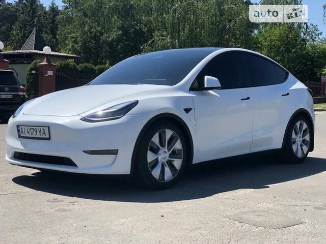 Белый Тесла Model Y, объемом двигателя 0 л и пробегом 7 тыс. км за 35900 $, фото 9 на Automoto.ua