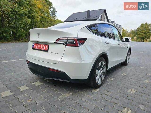 Тесла Model Y 2023 в Тернополе на Automoto.ua Белый Тесла Model Y, объемом двигателя 0 л и пробегом 36 тыс. км за 28000 $, фото 6 на Automoto.ua