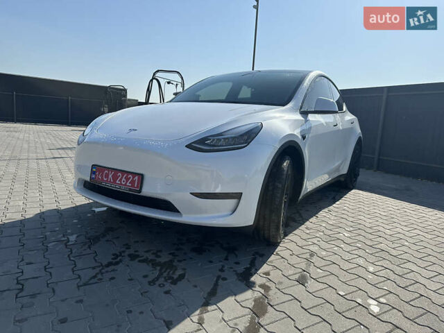 Білий Тесла Model Y, об'ємом двигуна 0 л та пробігом 43 тис. км за 29500 $, фото 7 на Automoto.ua