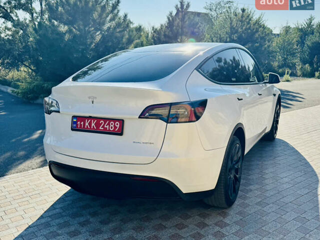 Белый Тесла Model Y, объемом двигателя 0 л и пробегом 57 тыс. км за 26500 $, фото 4 на Automoto.ua