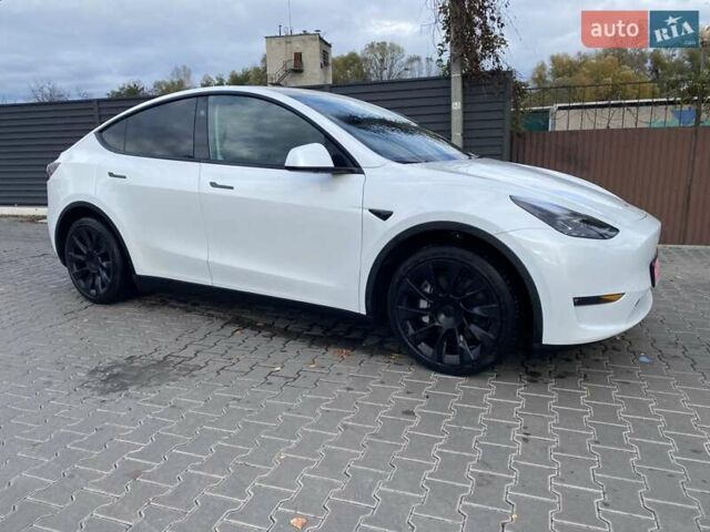 Белый Тесла Model Y, объемом двигателя 0 л и пробегом 108 тыс. км за 25500 $, фото 12 на Automoto.ua