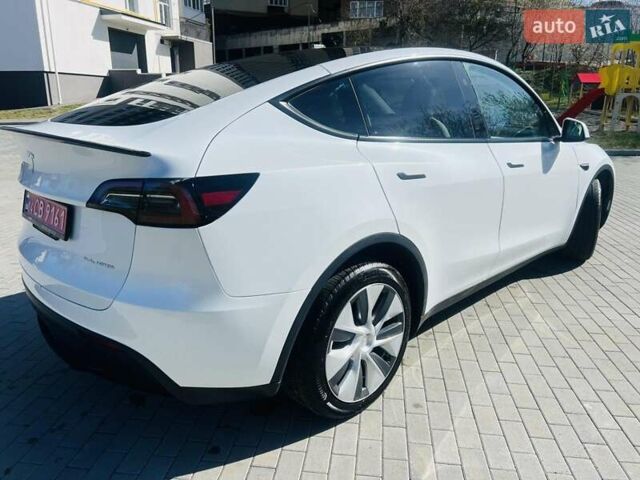 Білий Тесла Model Y, об'ємом двигуна 0 л та пробігом 37 тис. км за 27900 $, фото 13 на Automoto.ua