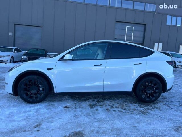 Белый Тесла Model Y, объемом двигателя 0 л и пробегом 13 тыс. км за 33190 $, фото 17 на Automoto.ua