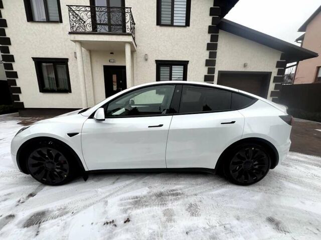 Белый Тесла Model Y, объемом двигателя 0 л и пробегом 25 тыс. км за 42500 $, фото 10 на Automoto.ua