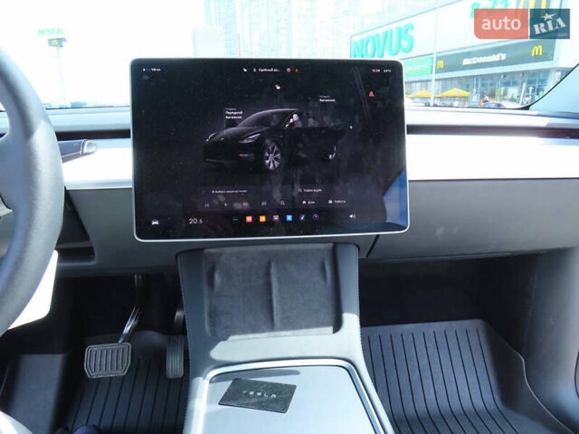 Белый Тесла Model Y, объемом двигателя 0 л и пробегом 41 тыс. км за 27000 $, фото 21 на Automoto.ua