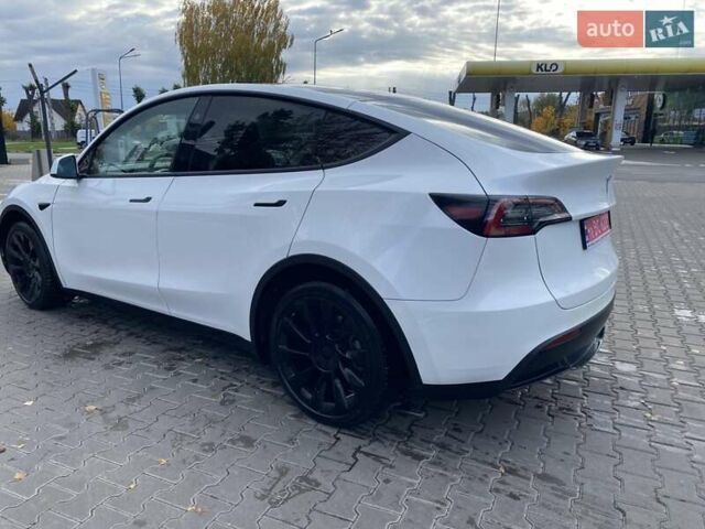 Белый Тесла Model Y, объемом двигателя 0 л и пробегом 108 тыс. км за 25500 $, фото 4 на Automoto.ua