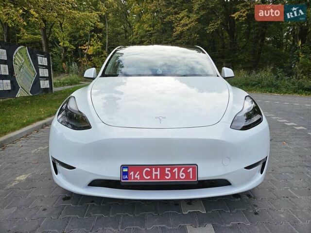 Тесла Model Y 2023 в Тернополе на Automoto.ua Белый Тесла Model Y, объемом двигателя 0 л и пробегом 36 тыс. км за 28000 $, фото 7 на Automoto.ua