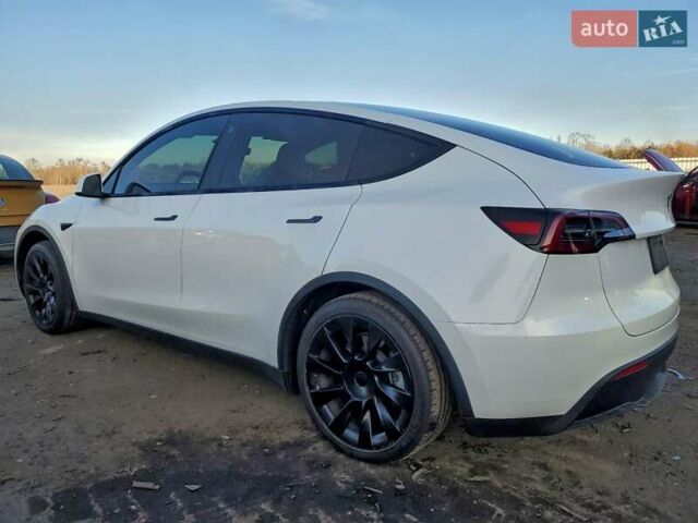 Білий Тесла Model Y, об'ємом двигуна 0 л та пробігом 83 тис. км за 12200 $, фото 1 на Automoto.ua