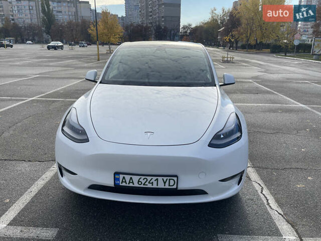 Белый Тесла Model Y, объемом двигателя 0 л и пробегом 43 тыс. км за 29500 $, фото 3 на Automoto.ua