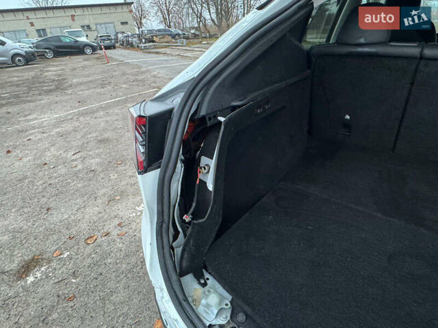 Белый Тесла Model Y, объемом двигателя 0 л и пробегом 50 тыс. км за 20500 $, фото 20 на Automoto.ua