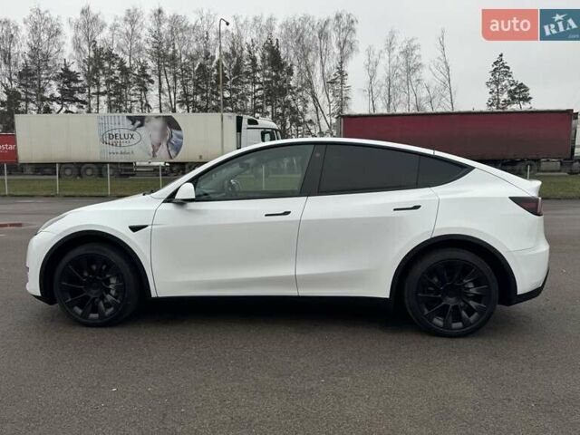 Белый Тесла Model Y, объемом двигателя 0 л и пробегом 59 тыс. км за 31490 $, фото 8 на Automoto.ua