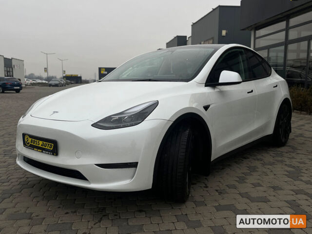 Білий Тесла Model Y, об'ємом двигуна 82 л та пробігом 33 тис. км за 35000 $, фото 2 на Automoto.ua