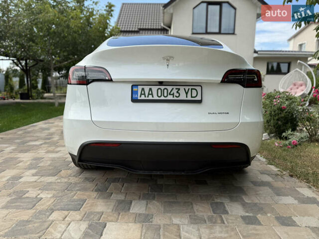 Белый Тесла Model Y, объемом двигателя 0 л и пробегом 20 тыс. км за 39000 $, фото 6 на Automoto.ua