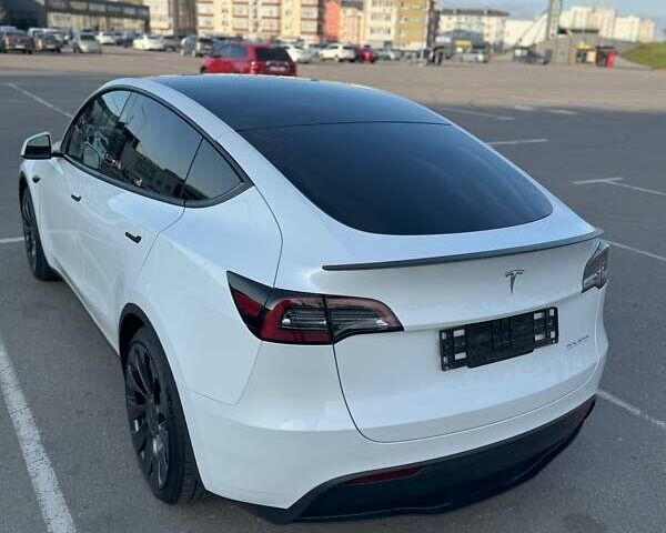 Белый Тесла Model Y, объемом двигателя 0 л и пробегом 35 тыс. км за 27500 $, фото 22 на Automoto.ua