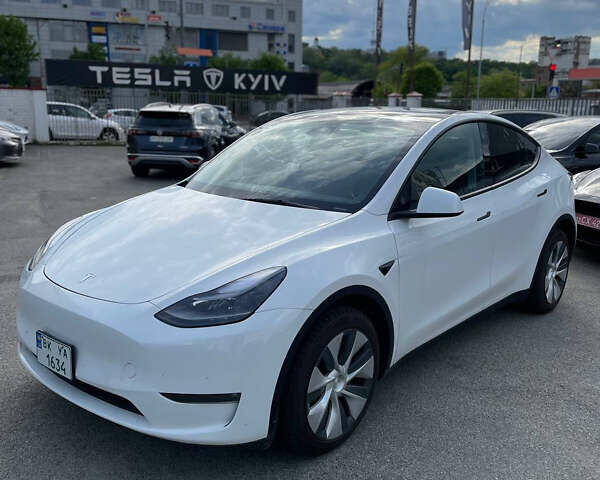 Білий Тесла Model Y, об'ємом двигуна 0 л та пробігом 4 тис. км за 34000 $, фото 9 на Automoto.ua