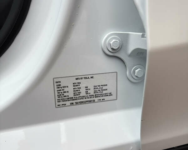 Тесла Model Y 2023 в Новояворовск на Automoto.ua Белый Тесла Model Y, объемом двигателя 0 л и пробегом 41 тыс. км за 28300 $, фото 40 на Automoto.ua