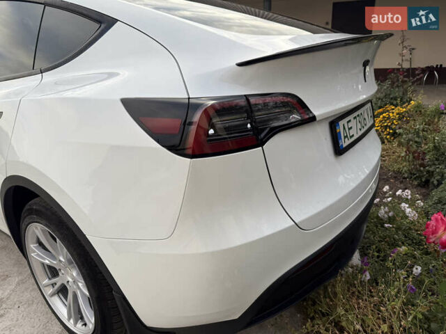 Белый Тесла Model Y, объемом двигателя 0 л и пробегом 26 тыс. км за 29500 $, фото 7 на Automoto.ua