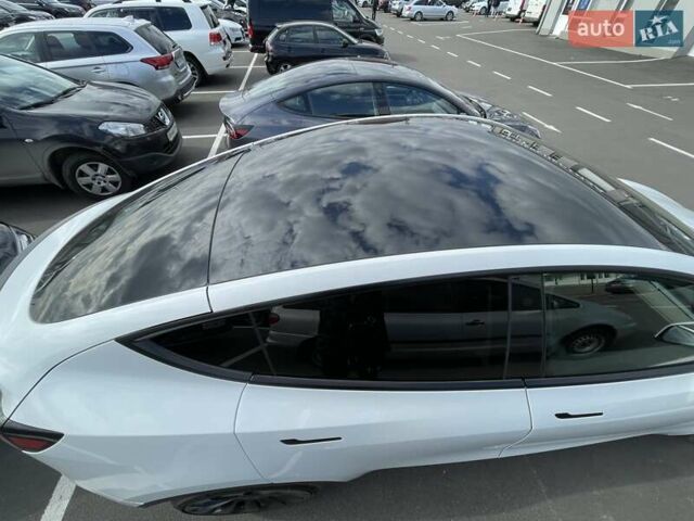 Белый Тесла Model Y, объемом двигателя 0 л и пробегом 4 тыс. км за 29800 $, фото 24 на Automoto.ua