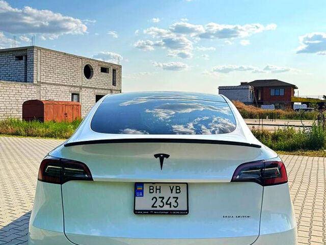Білий Тесла Model Y, об'ємом двигуна 0 л та пробігом 21 тис. км за 30500 $, фото 5 на Automoto.ua