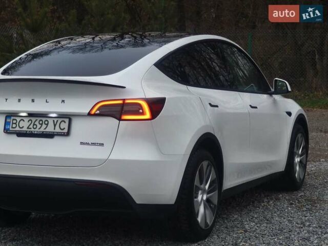 Белый Тесла Model Y, объемом двигателя 0 л и пробегом 39 тыс. км за 26800 $, фото 9 на Automoto.ua
