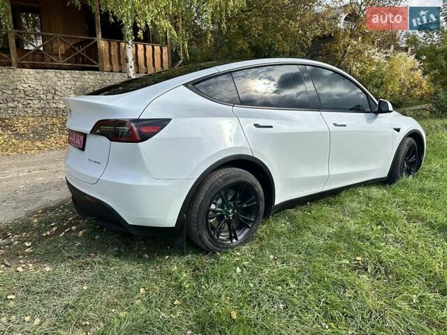 Тесла Model Y 2023 в Тернополе на Automoto.ua Белый Тесла Model Y, объемом двигателя 0 л и пробегом 44 тыс. км за 28700 $, фото 29 на Automoto.ua