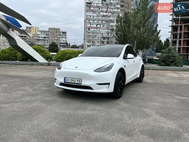 Белый Тесла Model Y, объемом двигателя 0 л и пробегом 40 тыс. км за 29500 $, фото 1 на Automoto.ua